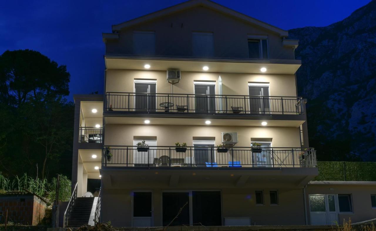 Java Apartments Dobrota Exterior photo